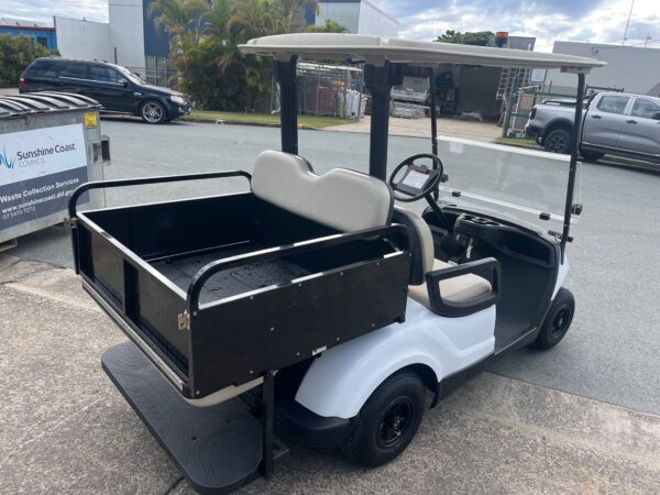 Yam 4 Seater U272 (3)