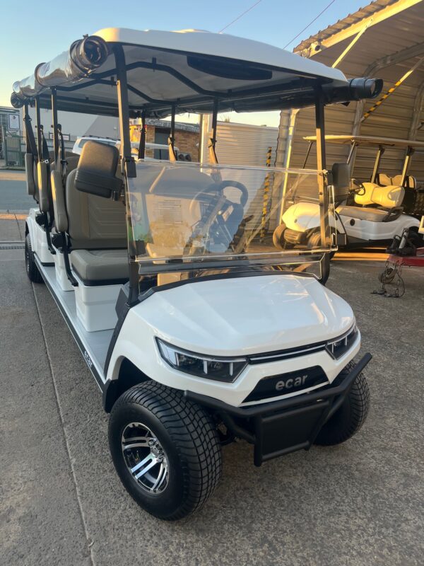 Magnum 6 Seat Community Rc E785 (1)