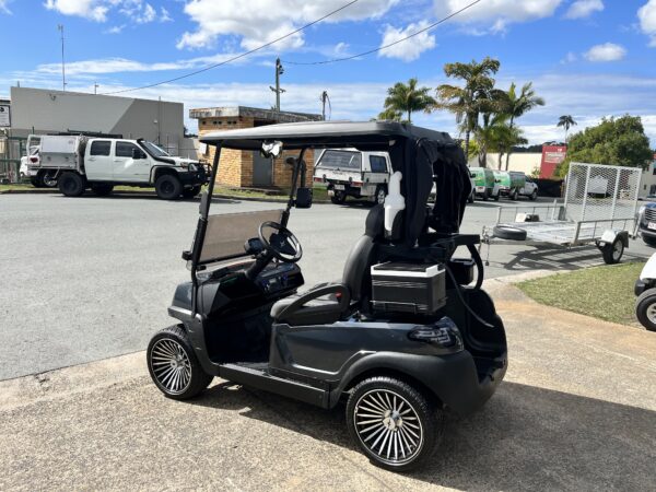 Atlas 2 Seat Lithium 2025 Charcoal Code E806 (2)