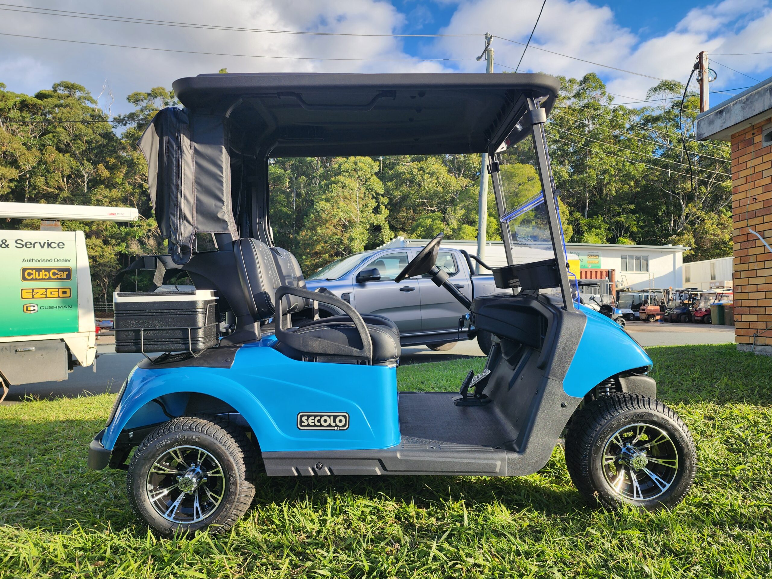 Hio Ev B2 U413.jpg8