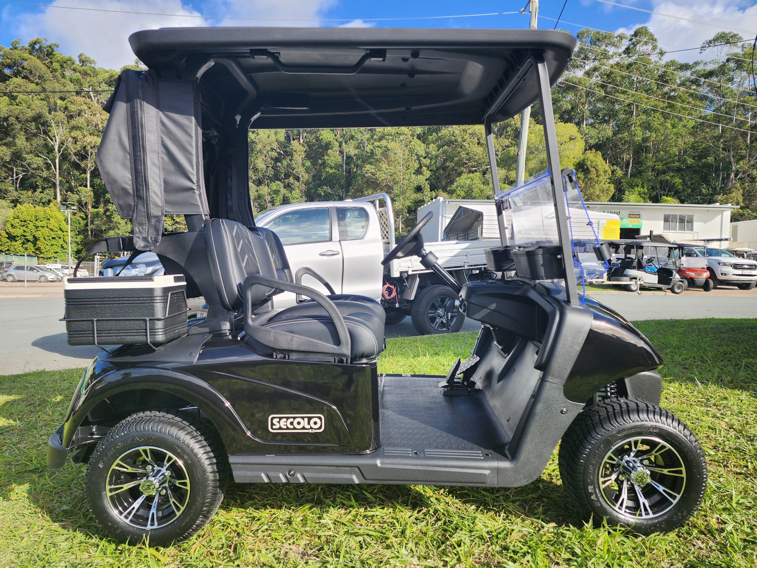 Hio Ev B2 U414.jpg5